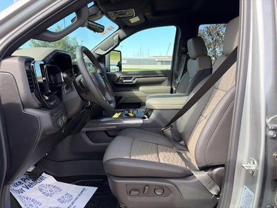 2026 Chevrolet Silverado 2500 HD Crew Cab Standard Box 4-Wheel Drive ZR2
