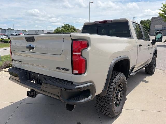 2026 Chevrolet Silverado 2500 HD Crew Cab Standard Box 4-Wheel Drive ZR2