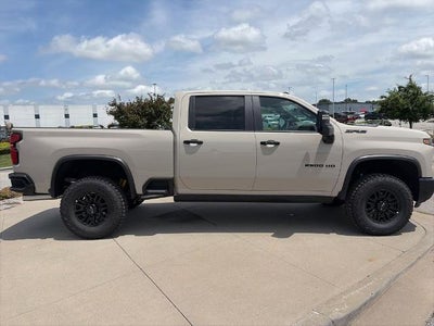 2026 Chevrolet Silverado 2500 HD Crew Cab Standard Box 4-Wheel Drive ZR2
