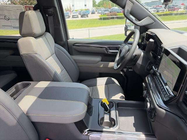 2026 Chevrolet Silverado 2500 HD Crew Cab Standard Box 4-Wheel Drive ZR2