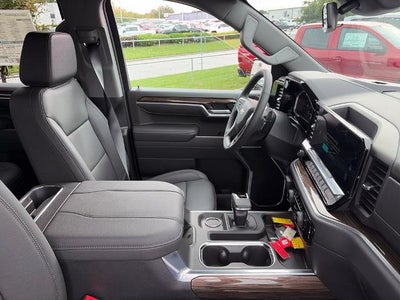 2026 Chevrolet Silverado 1500 Crew Cab Short Box 4-Wheel Drive LT 1LT