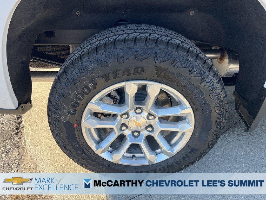 2026 Chevrolet Silverado 1500 Crew Cab Short Box 4-Wheel Drive LT 1LT