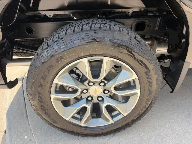 2026 Chevrolet Silverado 1500 Crew Cab Short Box 4-Wheel Drive LT 1LT