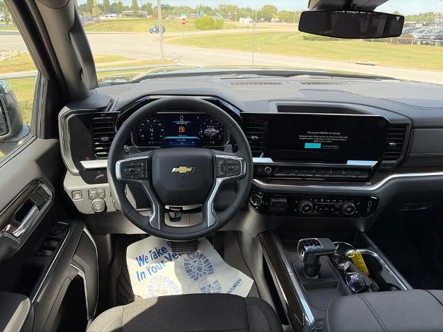 2026 Chevrolet Silverado 1500 Crew Cab Short Box 4-Wheel Drive LT 1LT