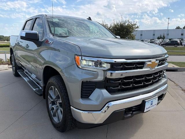 2026 Chevrolet Silverado 1500 Crew Cab Short Box 4-Wheel Drive LT 1LT