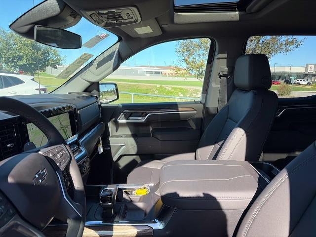 2026 Chevrolet Silverado 1500 Crew Cab Short Box 4-Wheel Drive RST
