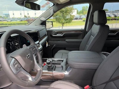 2026 Chevrolet Silverado 1500 Crew Cab Short Box 4-Wheel Drive RST