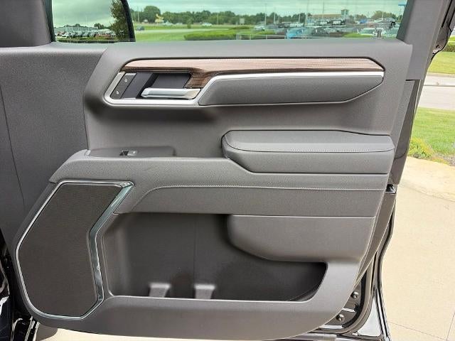 2026 Chevrolet Silverado 1500 Crew Cab Short Box 4-Wheel Drive RST