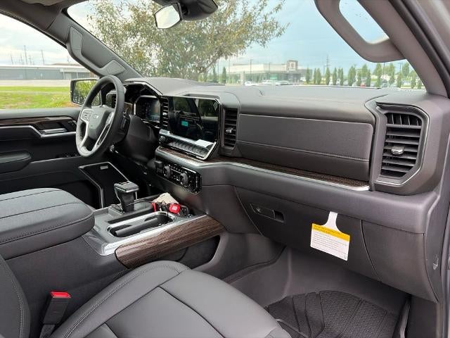 2026 Chevrolet Silverado 1500 Crew Cab Short Box 4-Wheel Drive RST