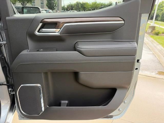 2026 Chevrolet Silverado 1500 Crew Cab Short Box 4-Wheel Drive LT 2FL