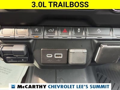 2024 Chevrolet Silverado 1500 Custom Trail Boss