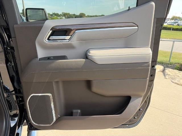 2026 Chevrolet Silverado 1500 Crew Cab Short Box 4-Wheel Drive LT 1LT