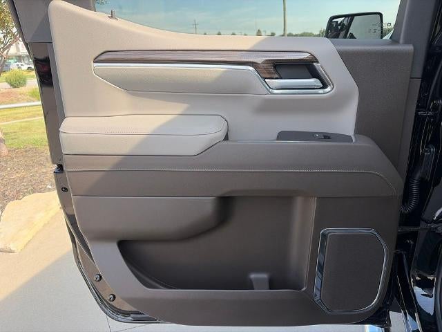 2026 Chevrolet Silverado 1500 Crew Cab Short Box 4-Wheel Drive LT 1LT