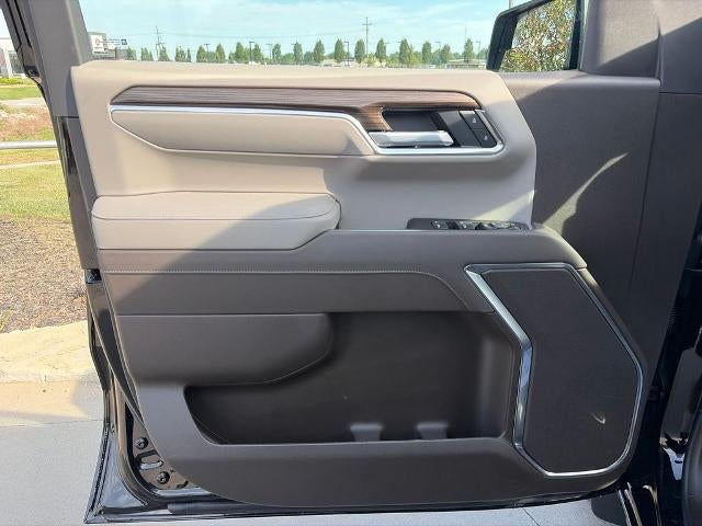 2026 Chevrolet Silverado 1500 Crew Cab Short Box 4-Wheel Drive LT 1LT