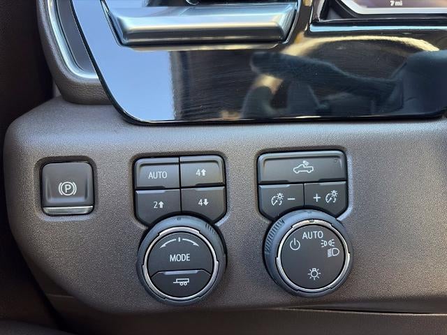2026 Chevrolet Silverado 1500 Crew Cab Short Box 4-Wheel Drive LT 1LT