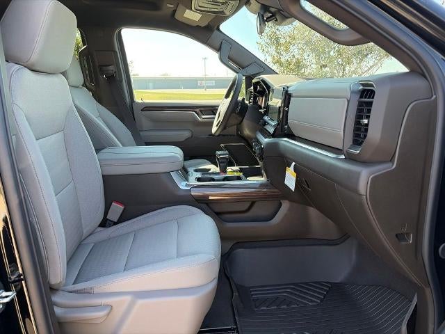 2026 Chevrolet Silverado 1500 Crew Cab Short Box 4-Wheel Drive LT 1LT