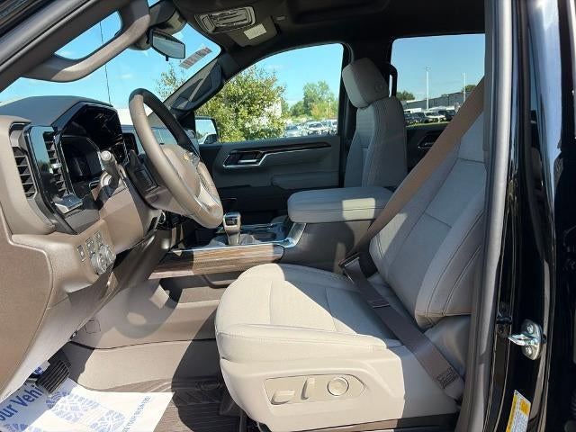 2026 Chevrolet Silverado 1500 Crew Cab Short Box 4-Wheel Drive LT 1LT