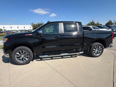 2026 Chevrolet Silverado 1500 Crew Cab Short Box 4-Wheel Drive LT 1LT