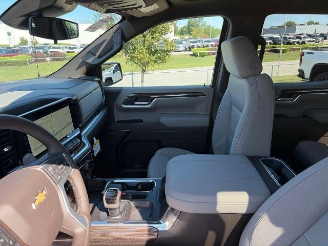 2026 Chevrolet Silverado 1500 Crew Cab Short Box 4-Wheel Drive LT 1LT