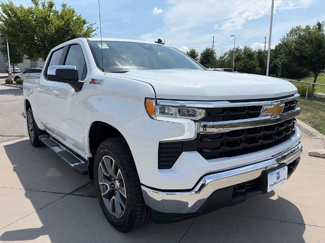 2026 Chevrolet Silverado 1500 Crew Cab Short Box 4-Wheel Drive LT 1LT