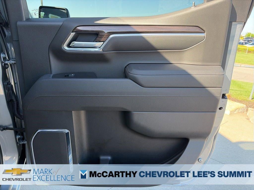 2026 Chevrolet Silverado 1500 Crew Cab Short Box 4-Wheel Drive RST