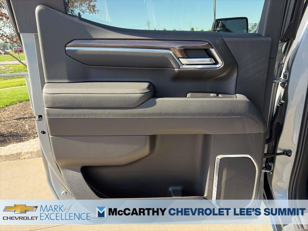 2026 Chevrolet Silverado 1500 Crew Cab Short Box 4-Wheel Drive RST