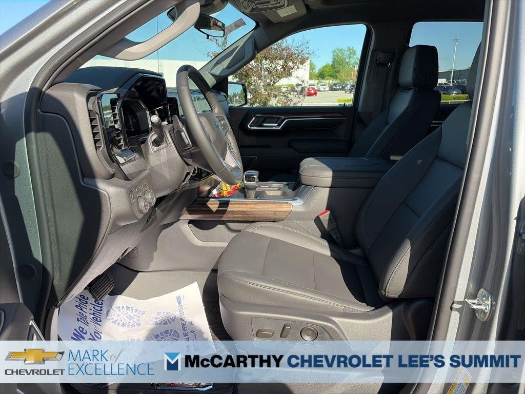 2026 Chevrolet Silverado 1500 Crew Cab Short Box 4-Wheel Drive RST