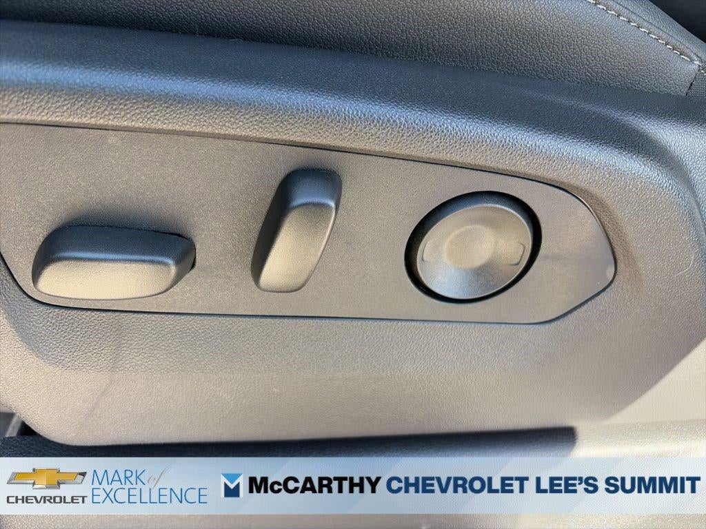 2026 Chevrolet Silverado 1500 Crew Cab Short Box 4-Wheel Drive RST