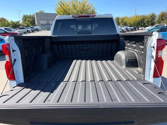 2026 Chevrolet Silverado 1500 Crew Cab Short Box 4-Wheel Drive RST