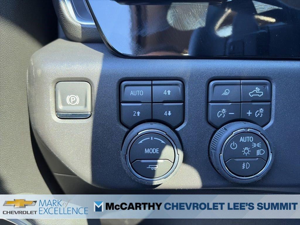 2026 Chevrolet Silverado 1500 Crew Cab Short Box 4-Wheel Drive LT Trail Boss