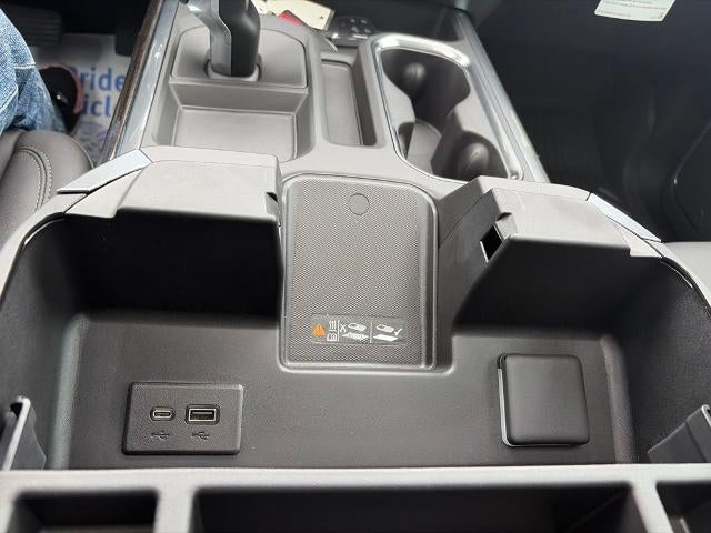 2026 Chevrolet Silverado 1500 Crew Cab Short Box 4-Wheel Drive LT Trail Boss