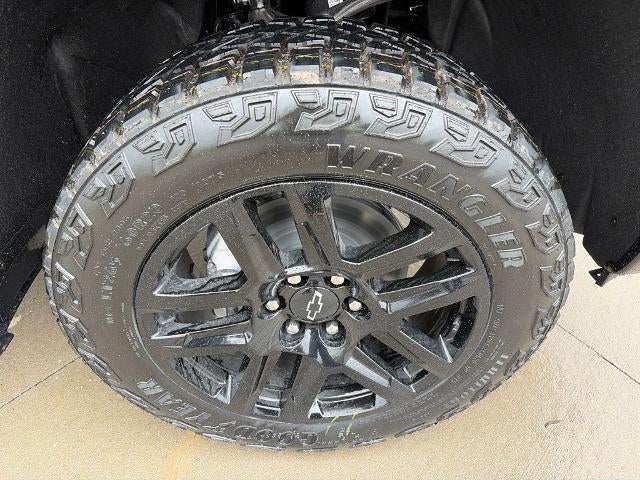 2026 Chevrolet Silverado 1500 Crew Cab Short Box 4-Wheel Drive LT Trail Boss