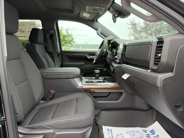 2026 Chevrolet Silverado 1500 Crew Cab Short Box 4-Wheel Drive LT Trail Boss