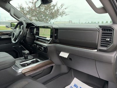 2026 Chevrolet Silverado 1500 Crew Cab Short Box 4-Wheel Drive LT Trail Boss