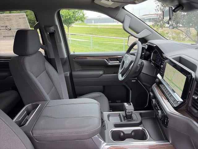 2026 Chevrolet Silverado 1500 Crew Cab Short Box 4-Wheel Drive LT Trail Boss