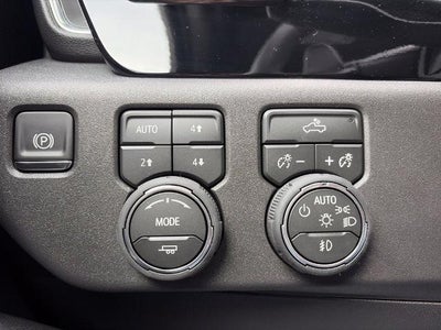2026 Chevrolet Silverado 1500 Crew Cab Short Box 4-Wheel Drive LT Trail Boss