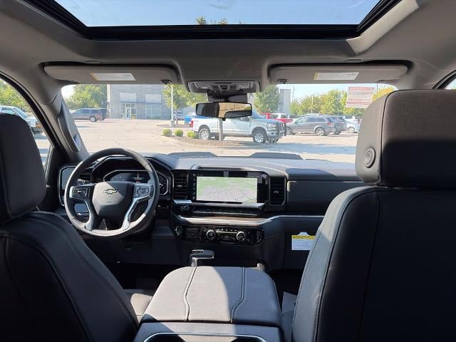 2026 Chevrolet Silverado 1500 Crew Cab Short Box 4-Wheel Drive LT Trail Boss