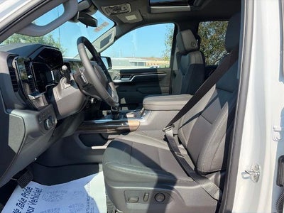 2026 Chevrolet Silverado 1500 Crew Cab Short Box 4-Wheel Drive LT Trail Boss