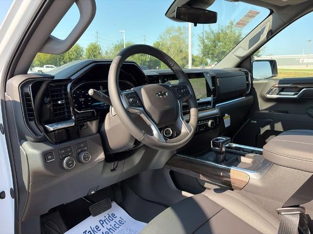 2026 Chevrolet Silverado 1500 Crew Cab Short Box 4-Wheel Drive LT Trail Boss