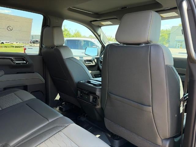 2026 Chevrolet Silverado 1500 Crew Cab Short Box 4-Wheel Drive ZR2