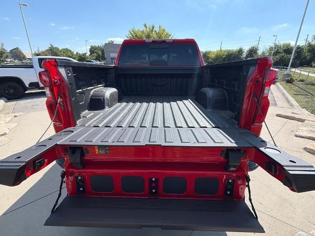 2026 Chevrolet Silverado 1500 Crew Cab Short Box 4-Wheel Drive ZR2