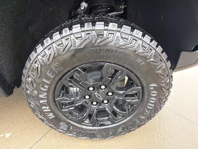 2026 Chevrolet Silverado 1500 Crew Cab Short Box 4-Wheel Drive ZR2