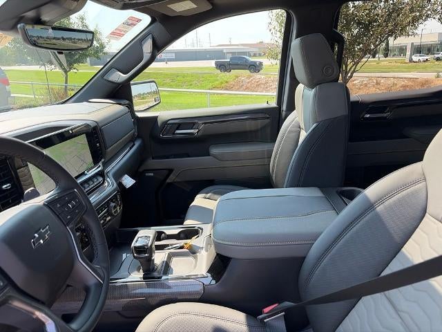 2026 Chevrolet Silverado 1500 Crew Cab Short Box 4-Wheel Drive ZR2