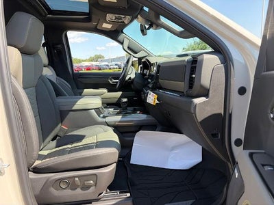 2026 Chevrolet Silverado 1500 Crew Cab Short Box 4-Wheel Drive ZR2