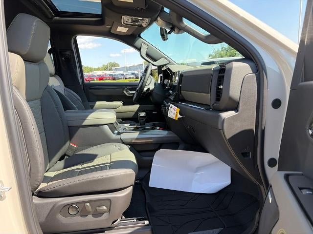 2026 Chevrolet Silverado 1500 Crew Cab Short Box 4-Wheel Drive ZR2