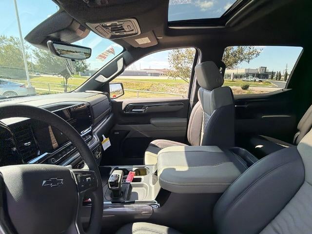2026 Chevrolet Silverado 1500 Crew Cab Short Box 4-Wheel Drive ZR2