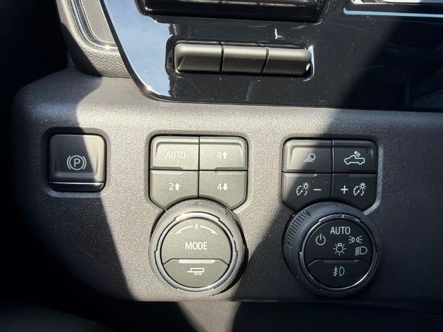 2026 Chevrolet Silverado 1500 Crew Cab Short Box 4-Wheel Drive ZR2
