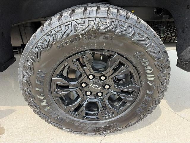 2026 Chevrolet Silverado 1500 Crew Cab Short Box 4-Wheel Drive ZR2