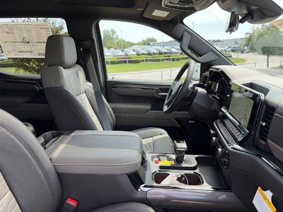 2026 Chevrolet Silverado 1500 Crew Cab Short Box 4-Wheel Drive ZR2