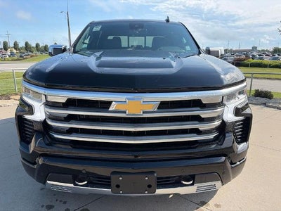 2026 Chevrolet Silverado 1500 Crew Cab Short Box 4-Wheel Drive High Country